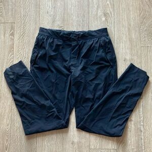 Ten Thousand Pant size medium